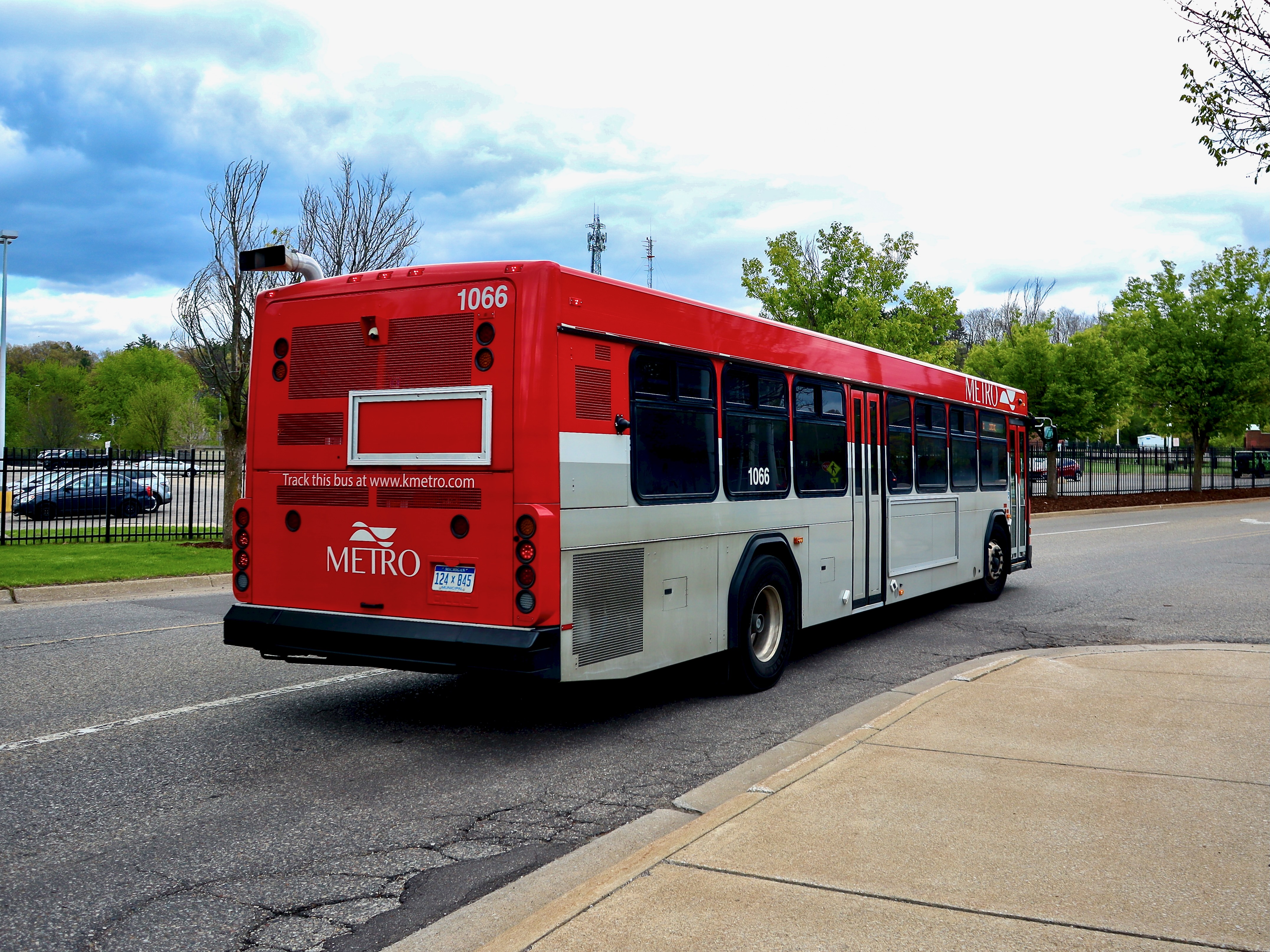 Kalamazoo Metro Gillig Low Floor 40' 1066