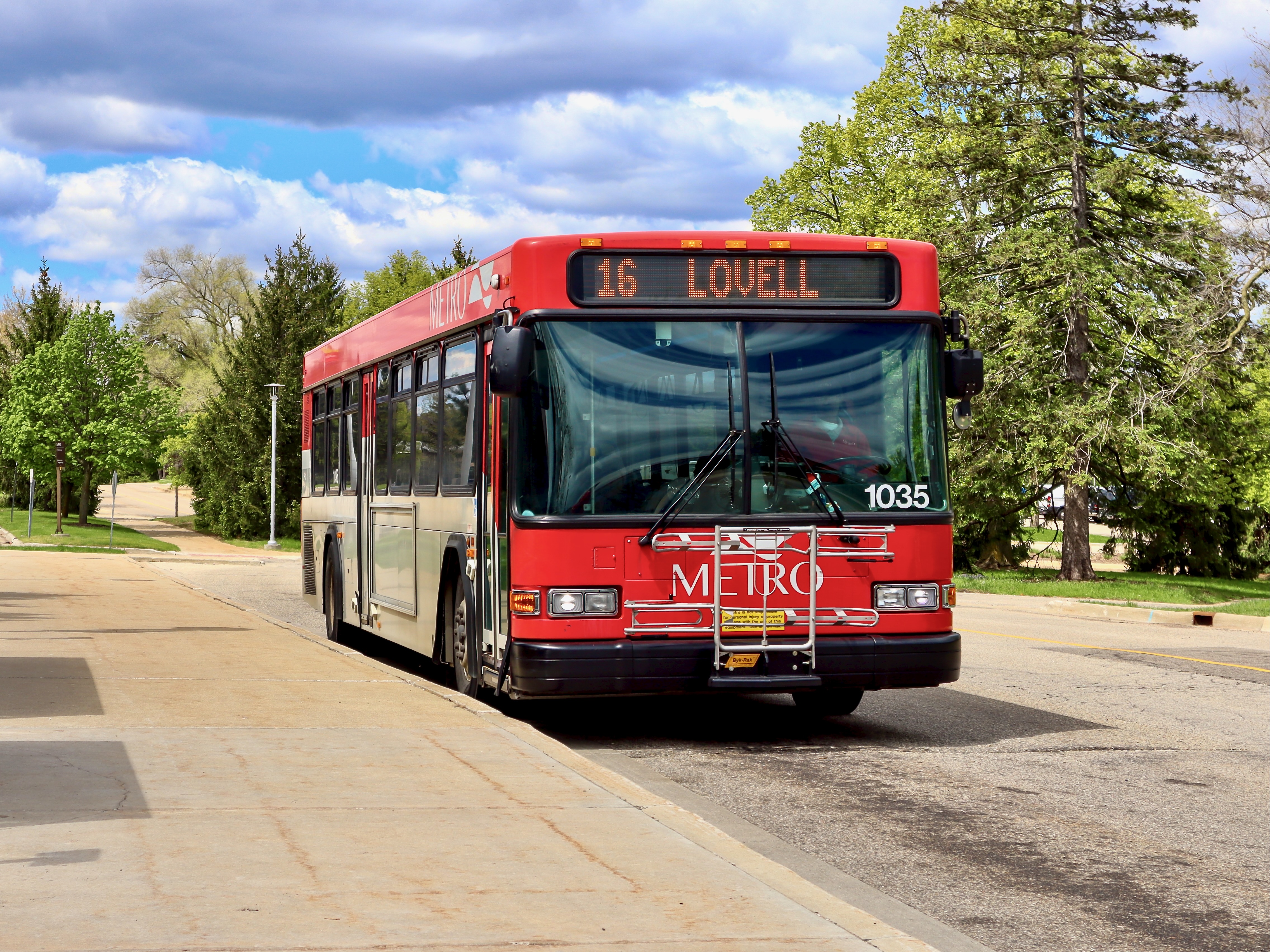 Kalamazoo Metro Gillig Low Floor 40' 1035