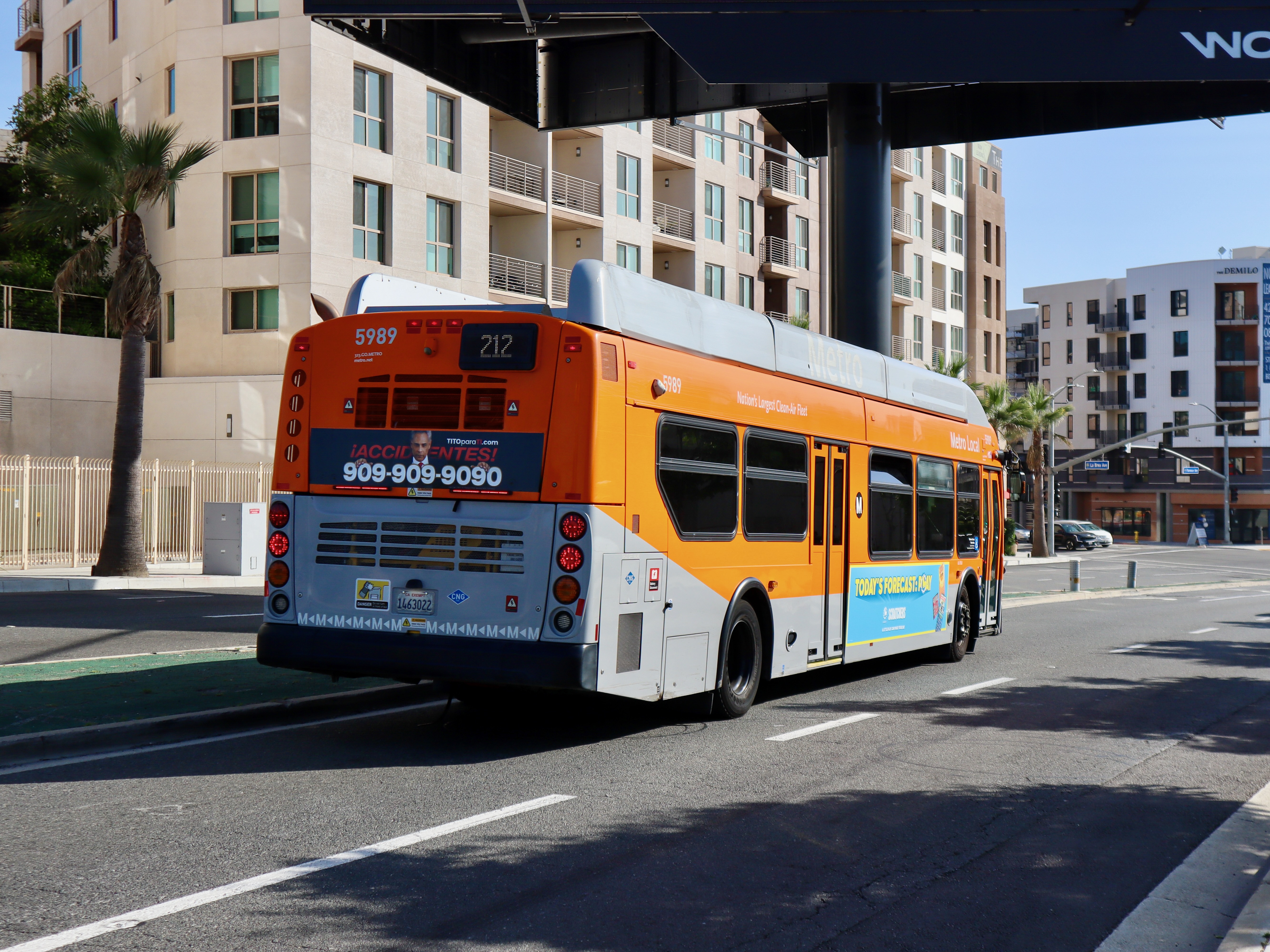 Metro Los Angeles XN40 5989