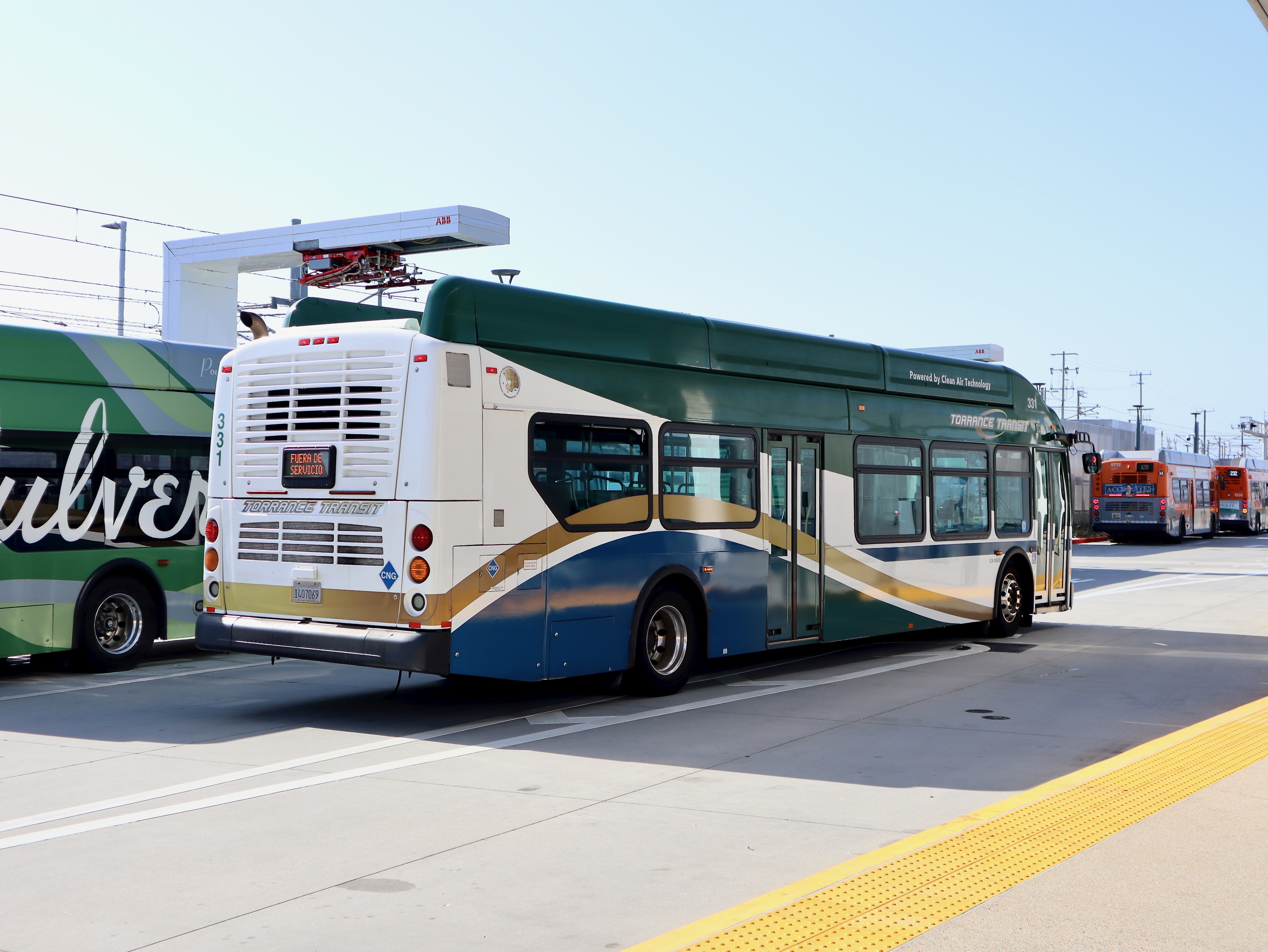 Torrance Transit XN40 331