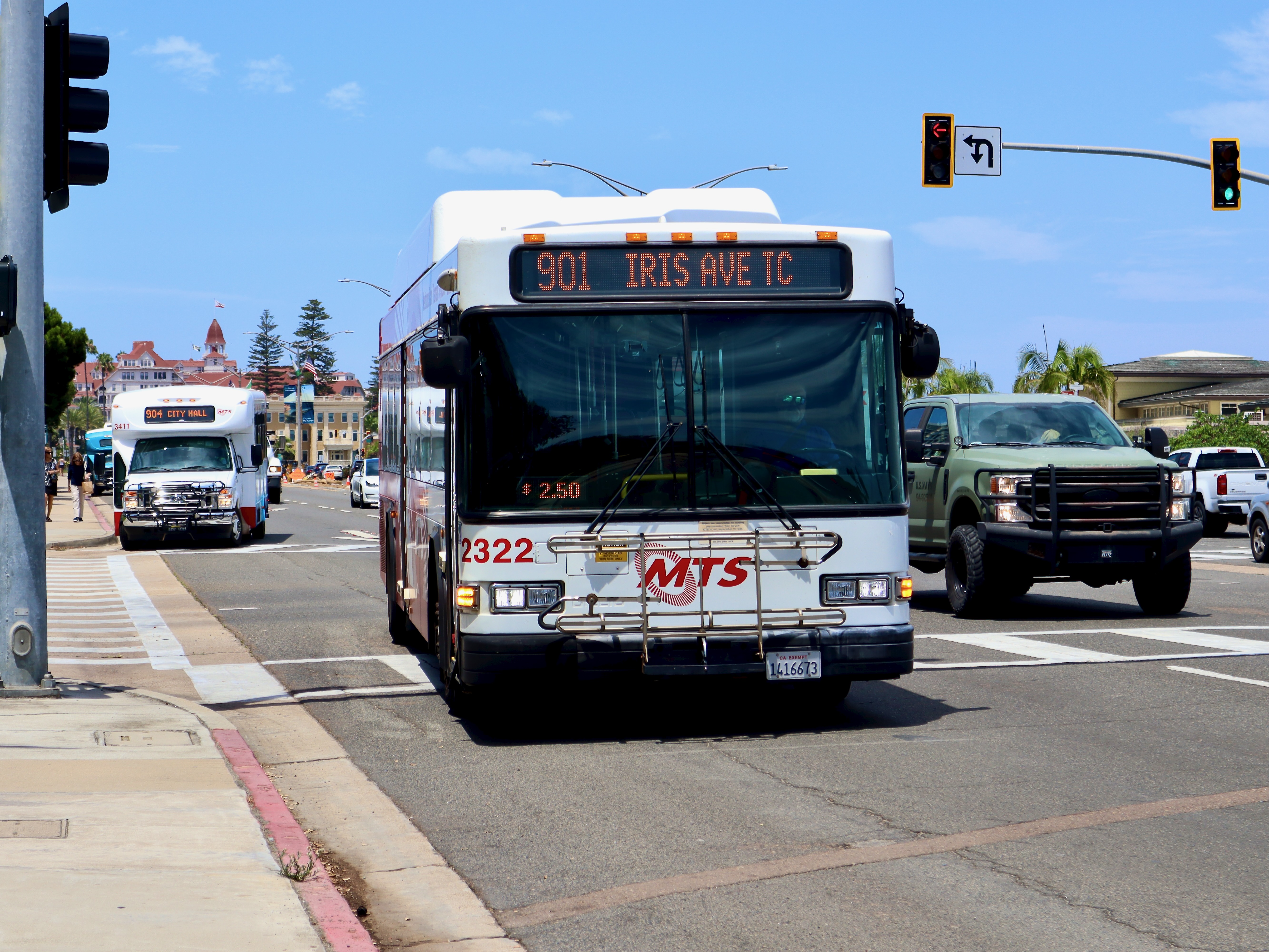 MTS Gillig Low Floor CNG 40' 2322