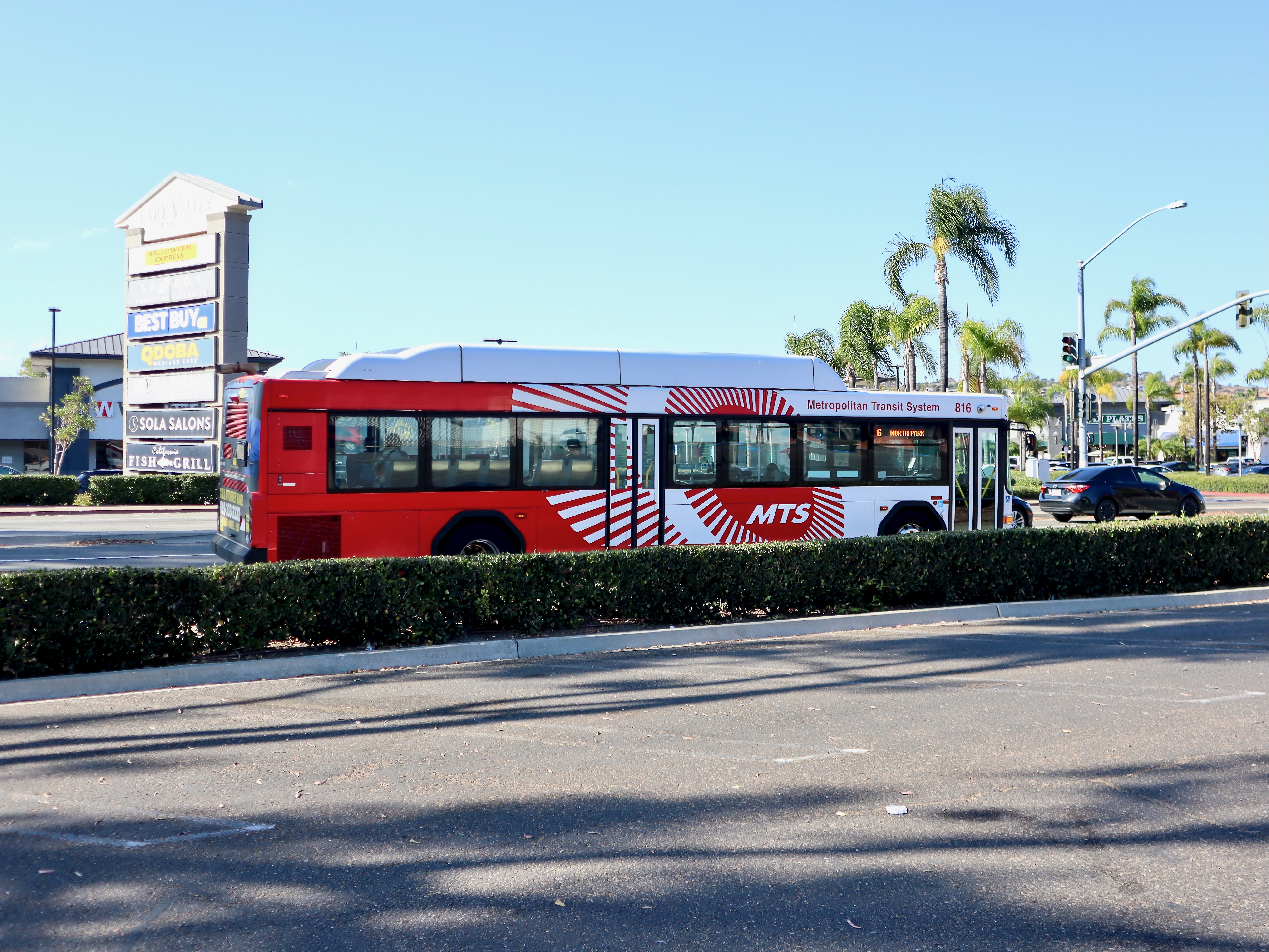MTS Gillig Low Floor CNG 40' 816