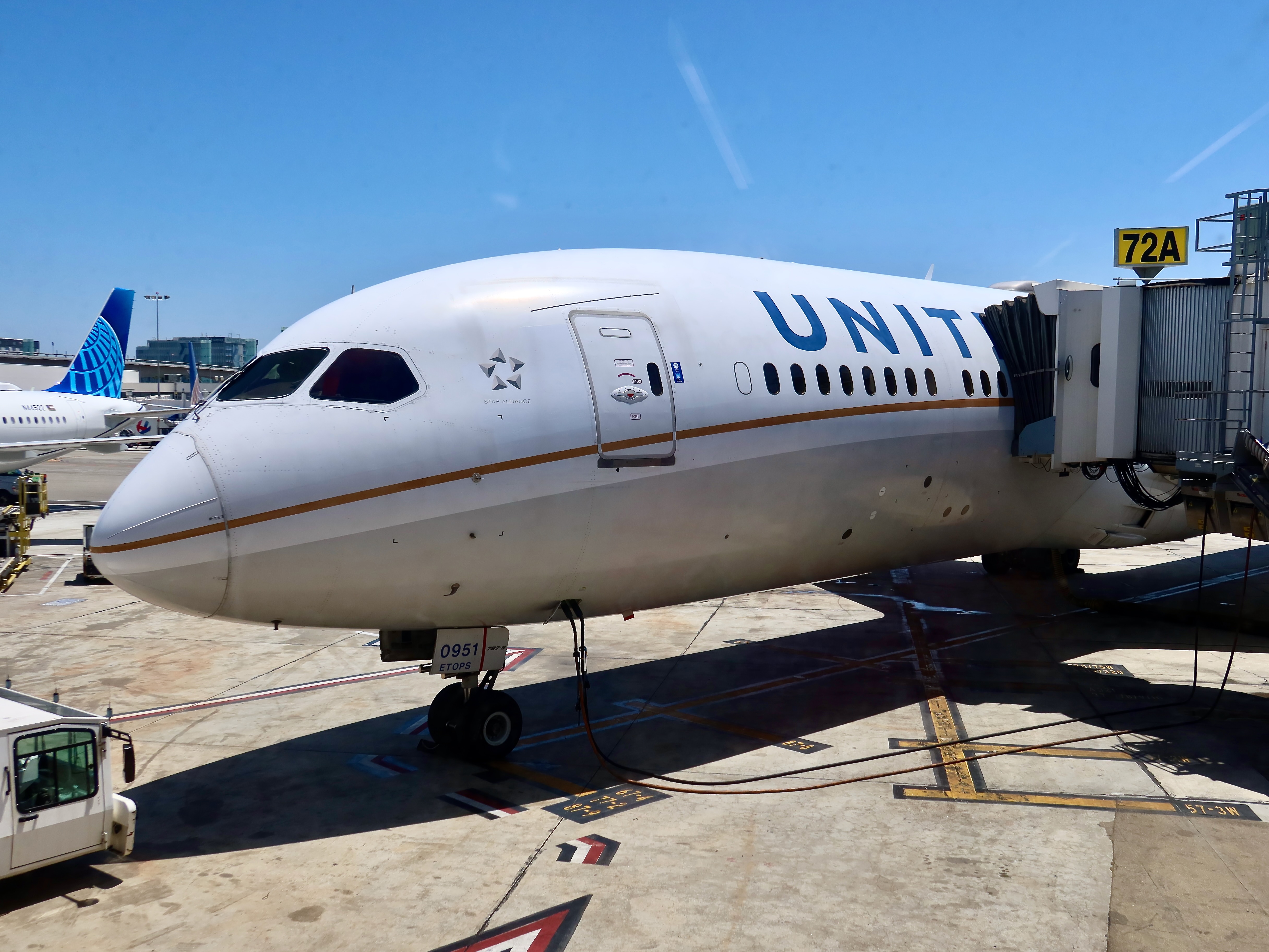 United 787-9 N19951