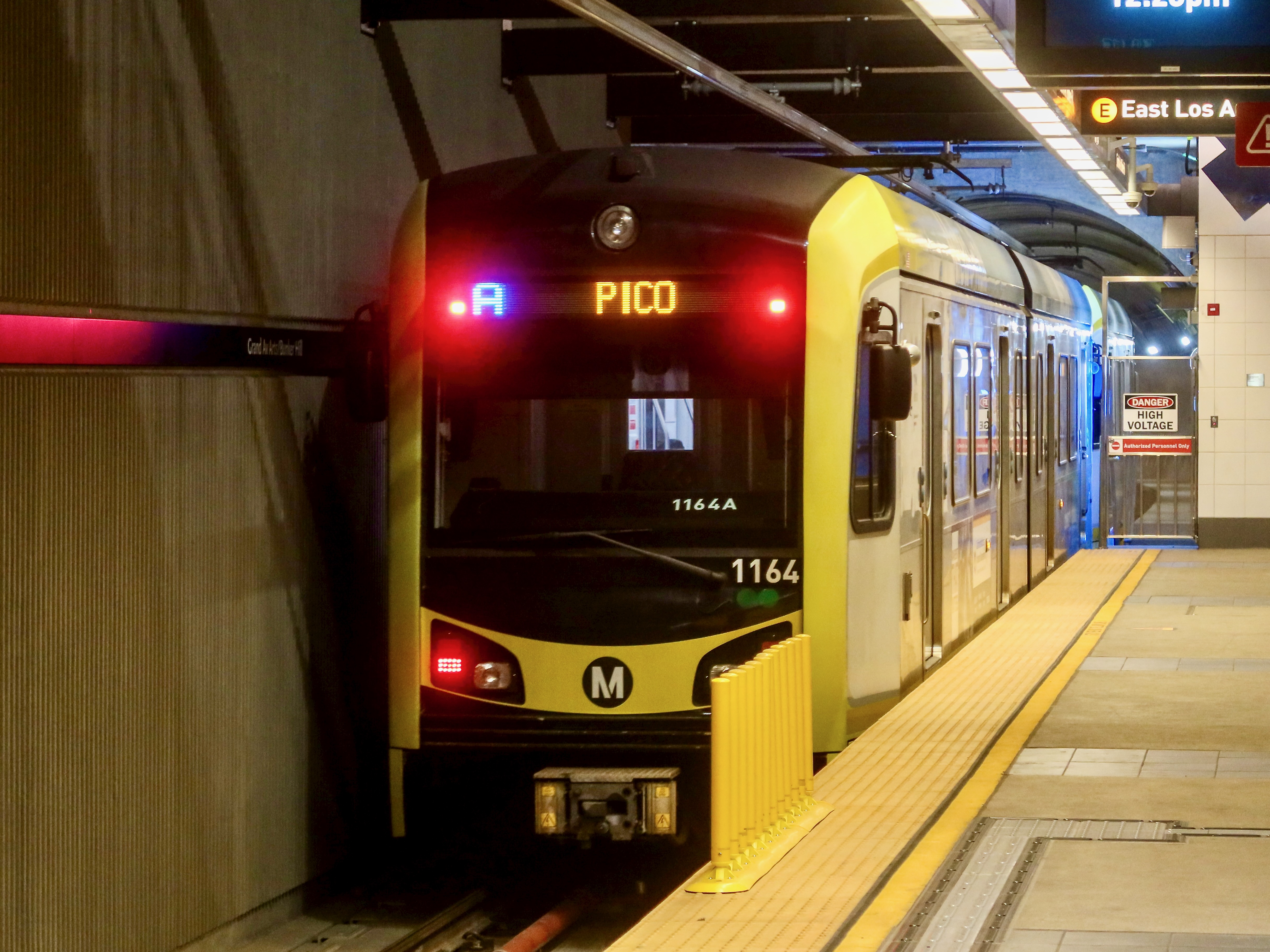 Metro Los Angeles P3010 A Line