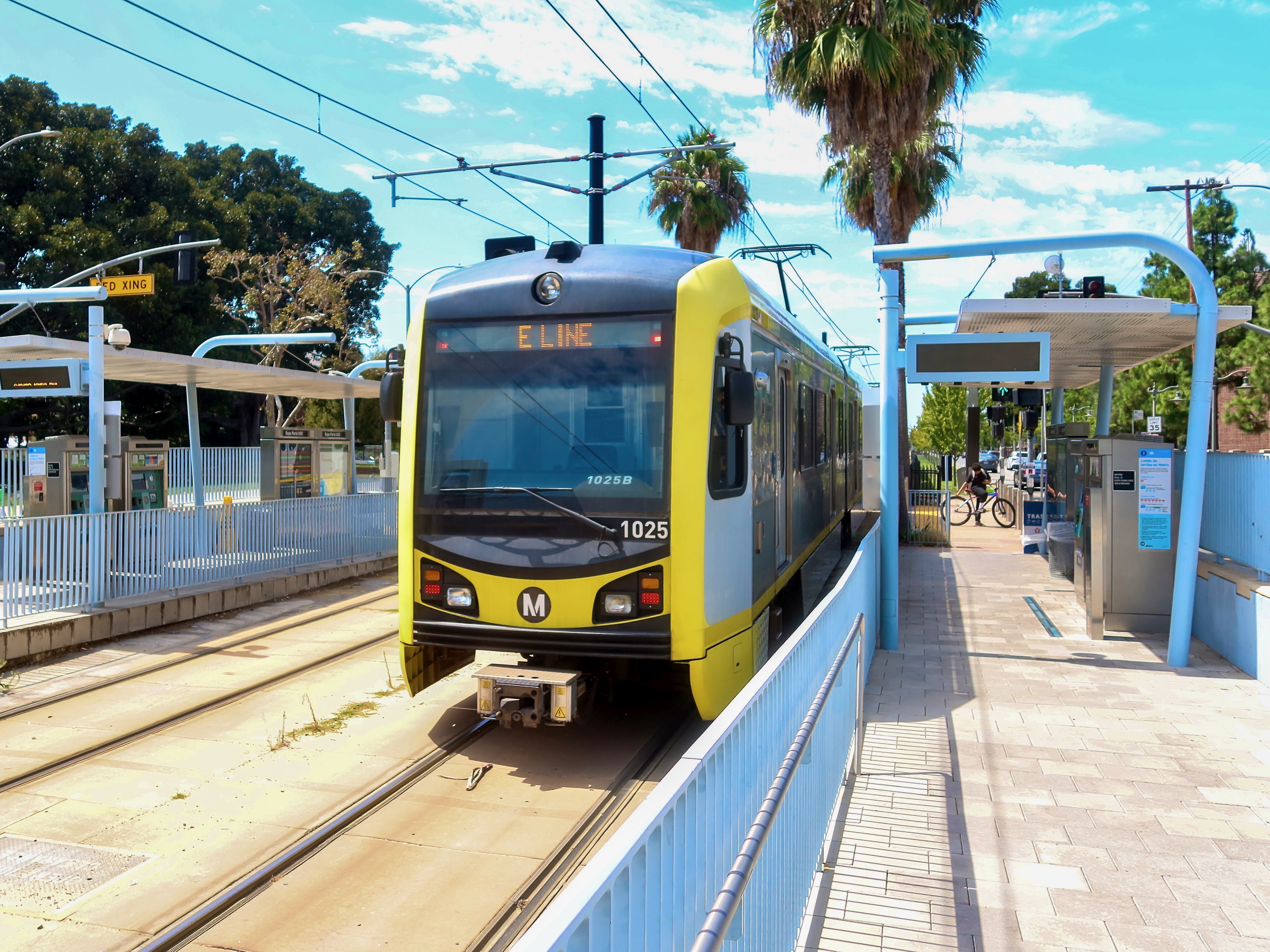 Metro Los Angeles P3010 E Line