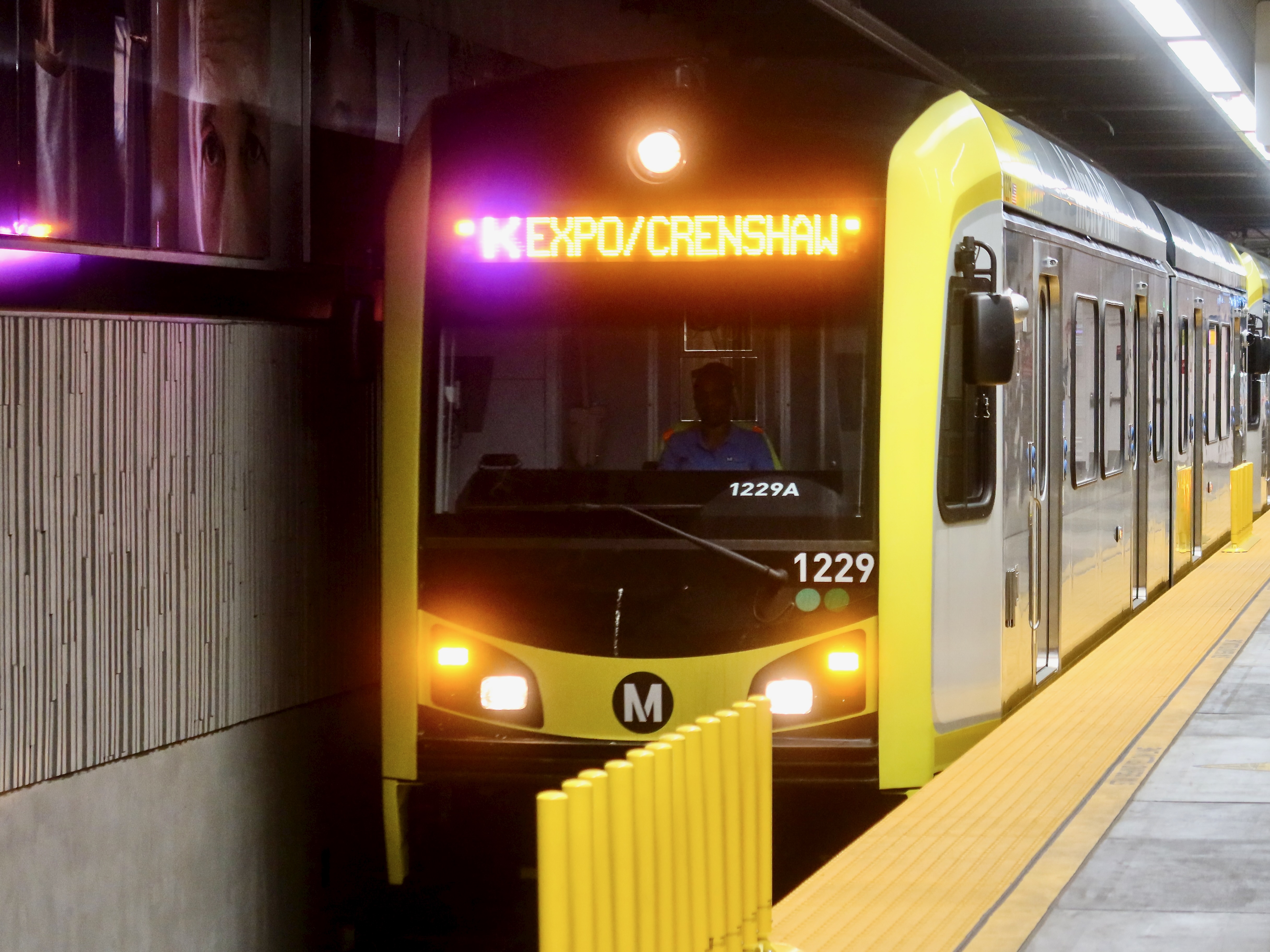 Metro Los Angeles P3010 K line