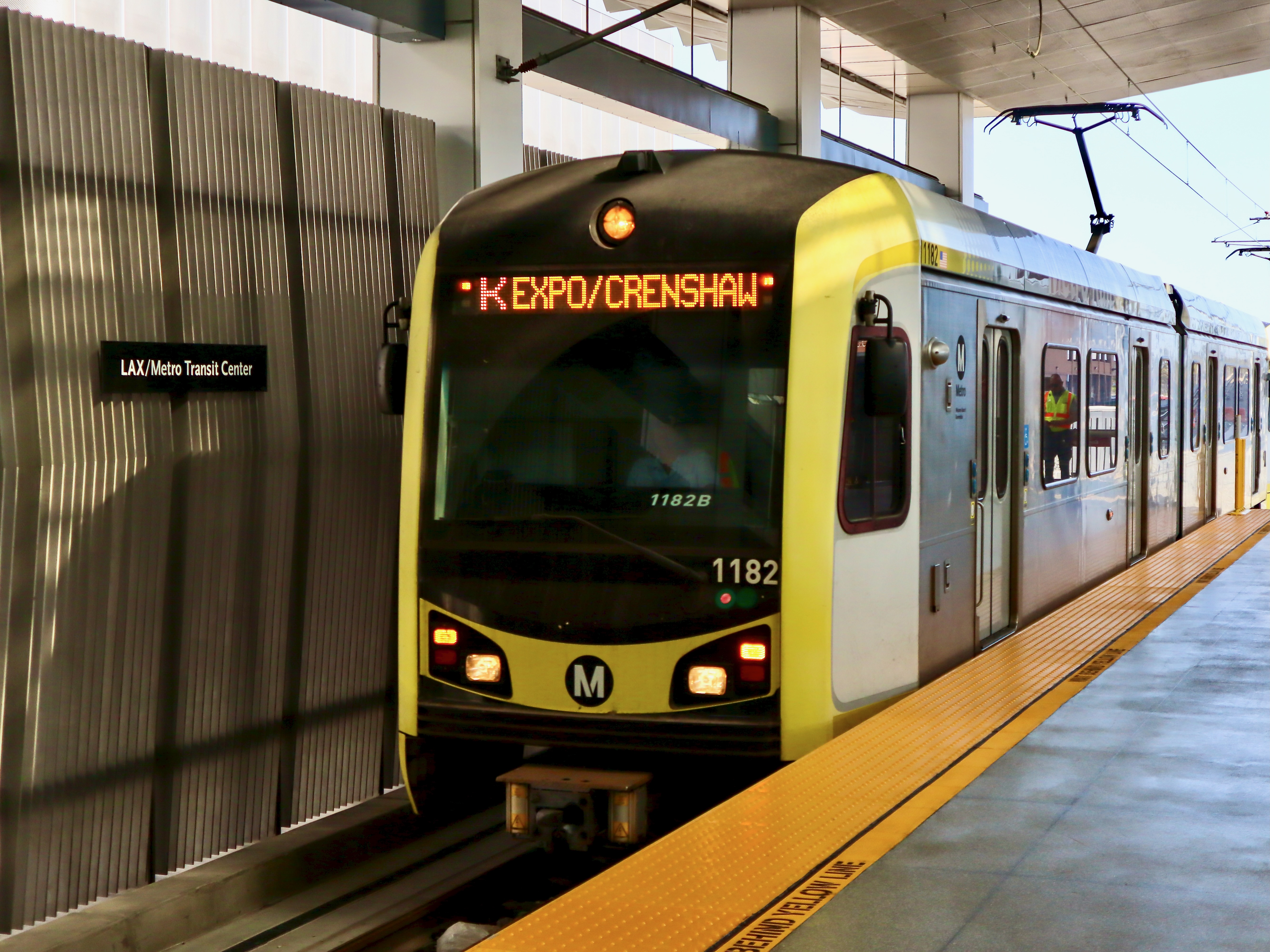 Metro Los Angeles P3010 K Line