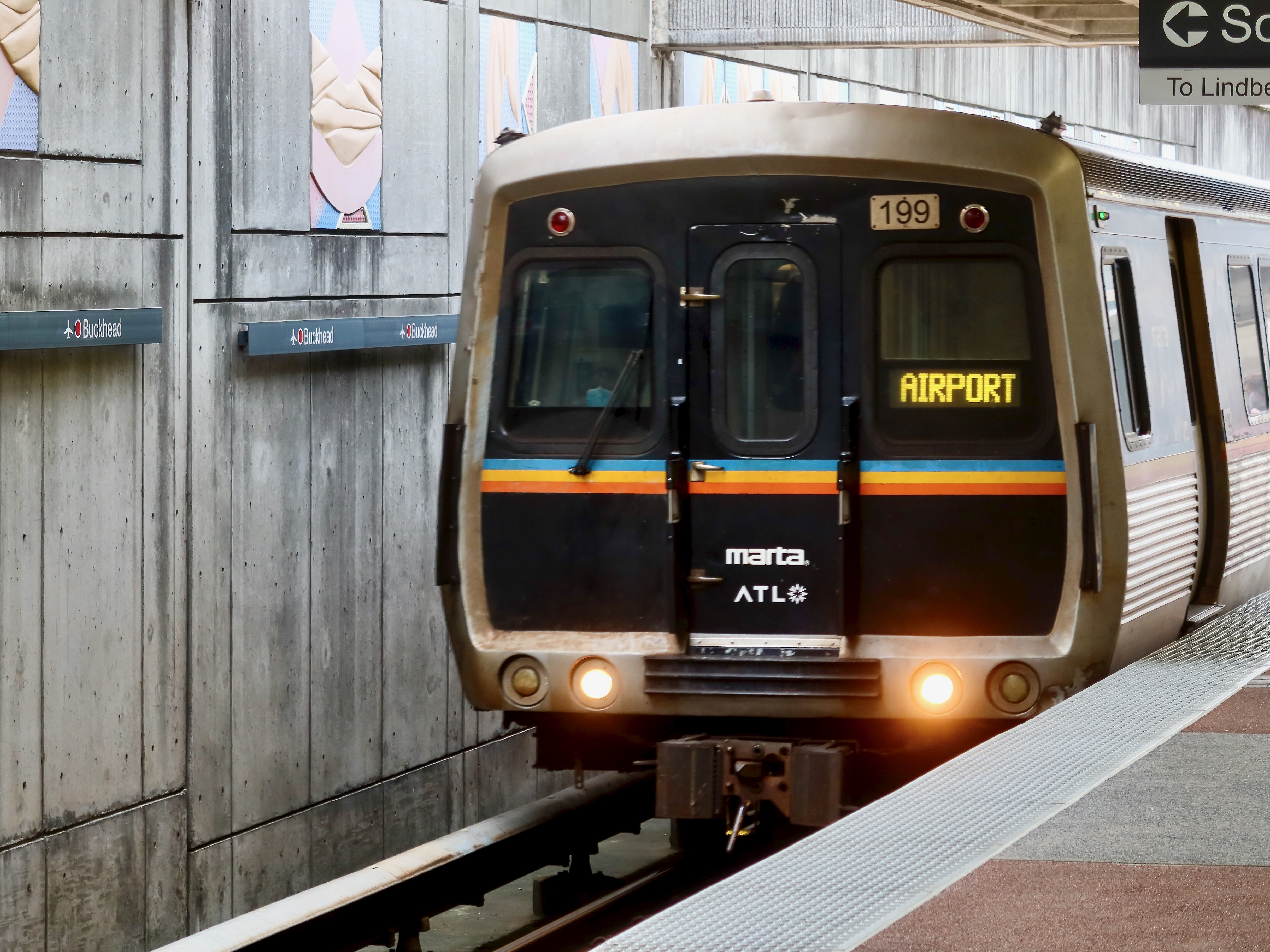 MARTA CQ310 Red Line