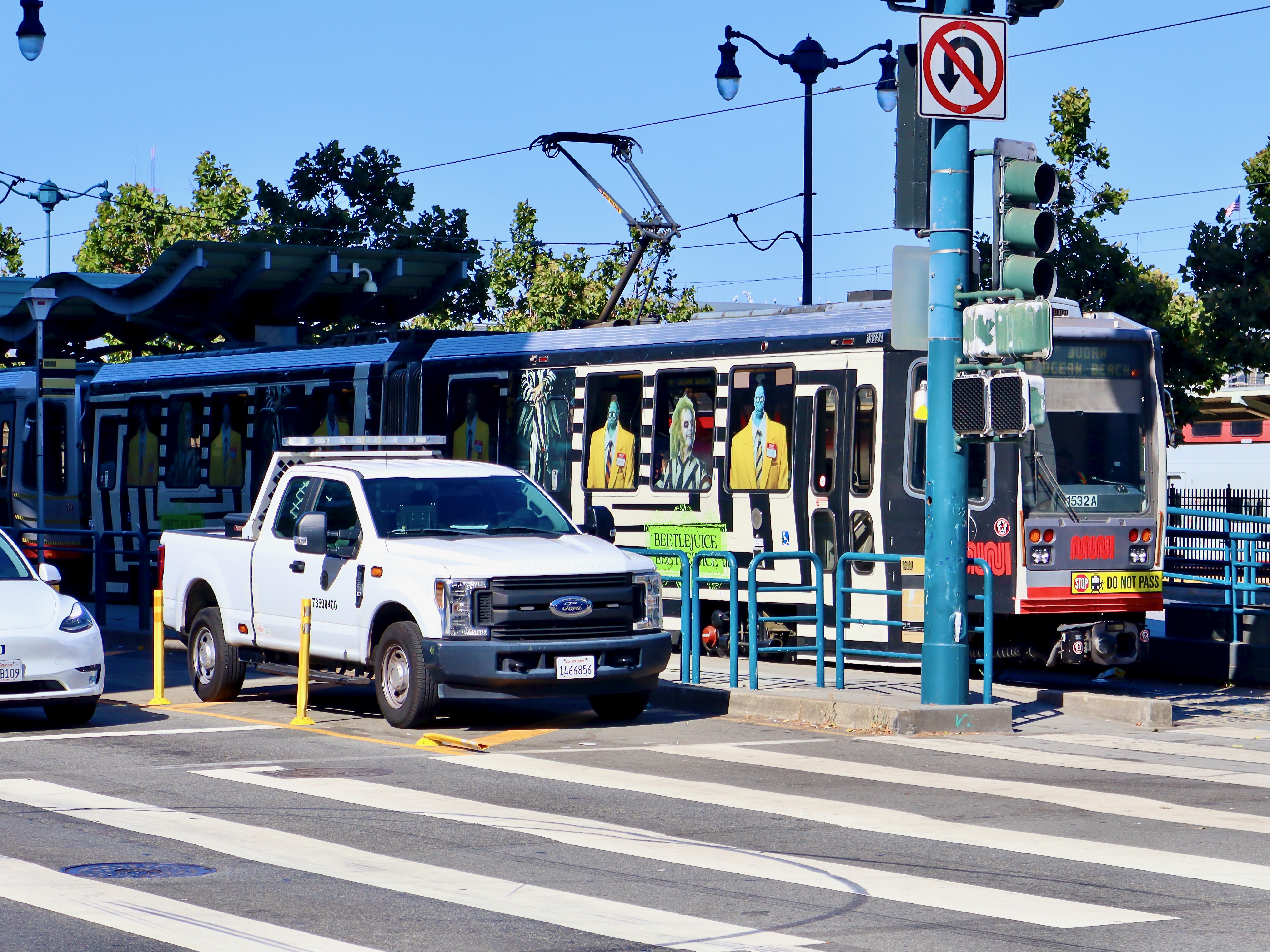 Muni LRV3 N Judah