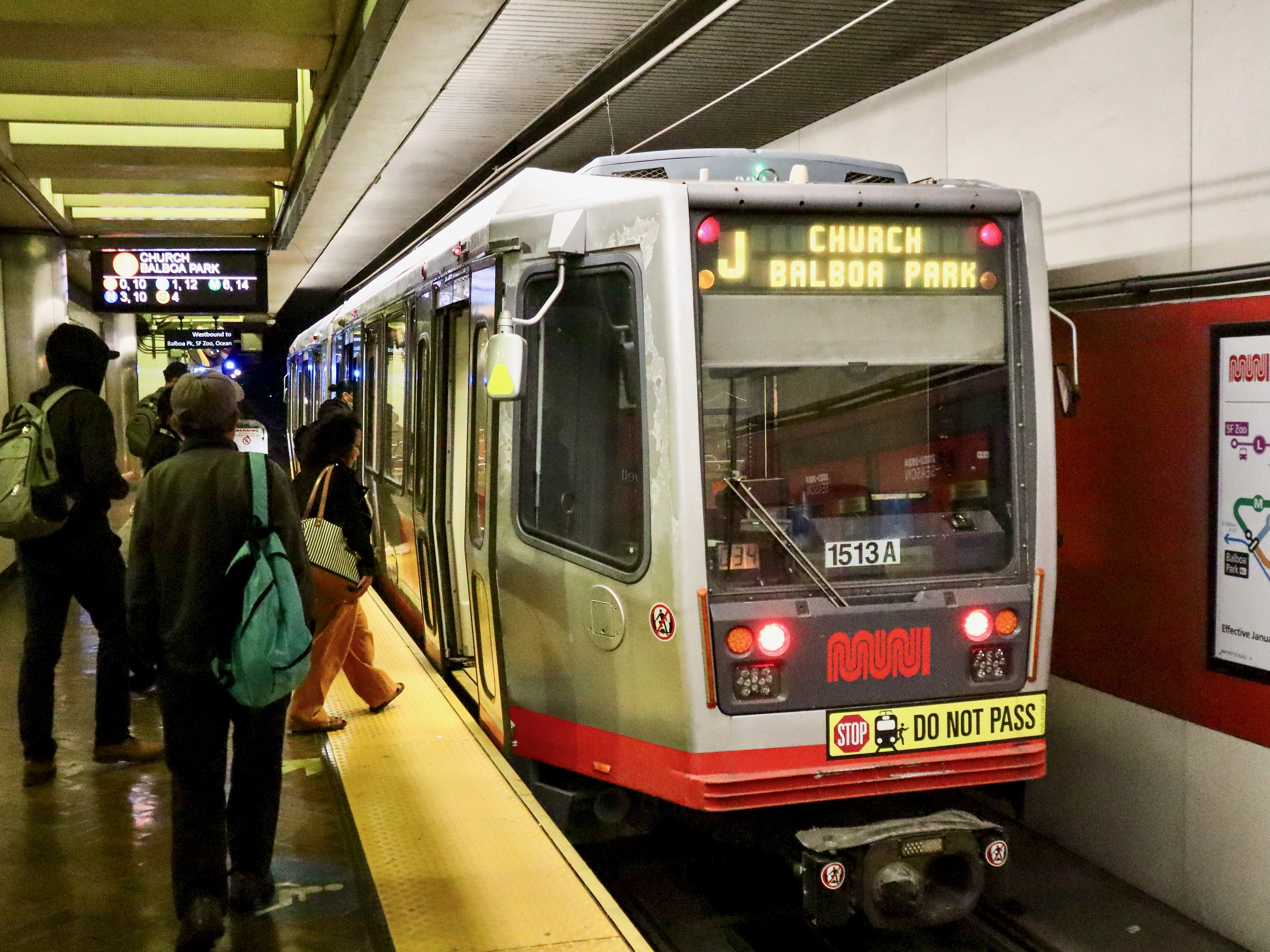 Muni LRV3 J Church