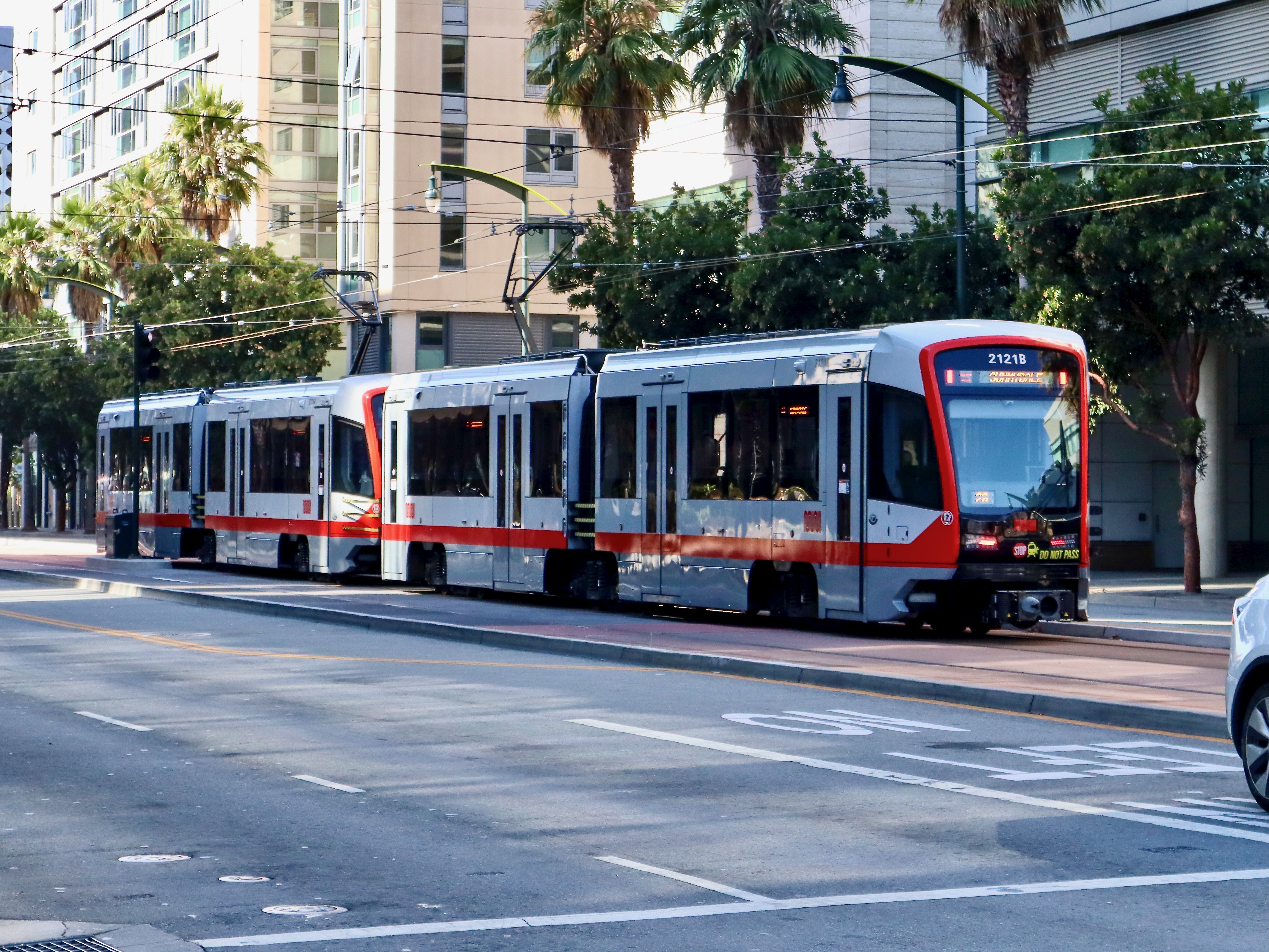 Muni LRV4 T Third Street