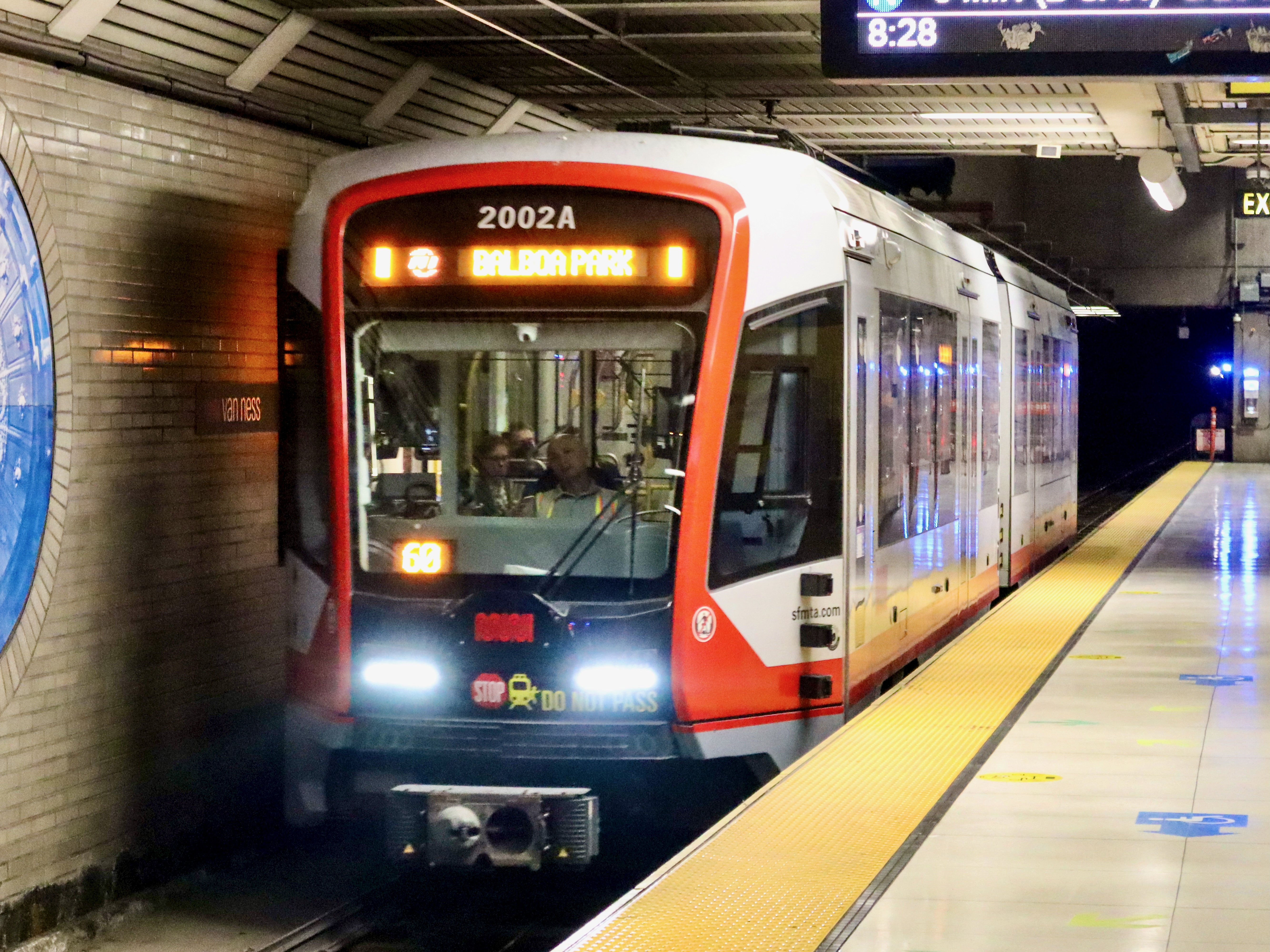 Muni LRV4 J Church