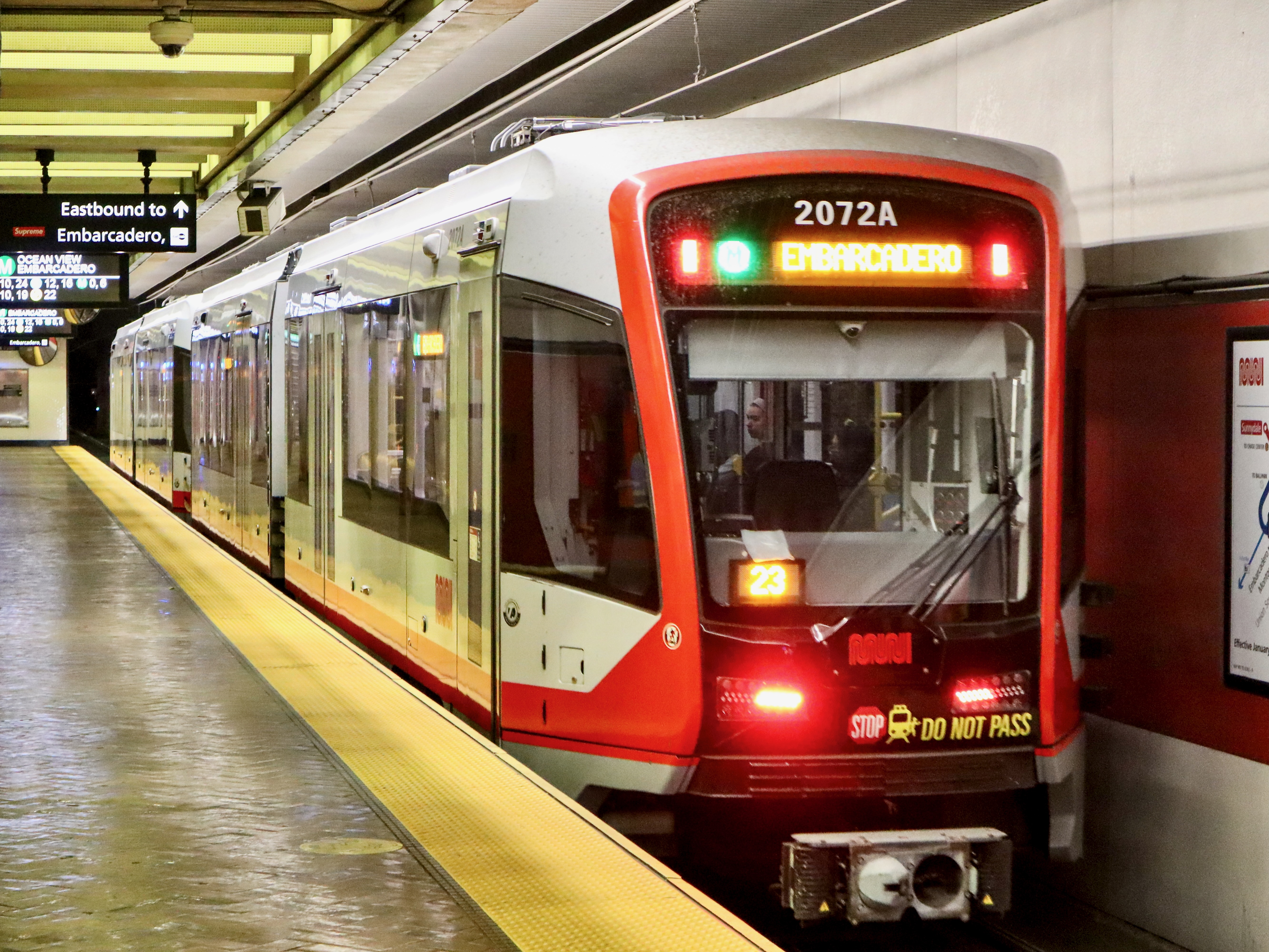 Muni LRV4 M Ocean View