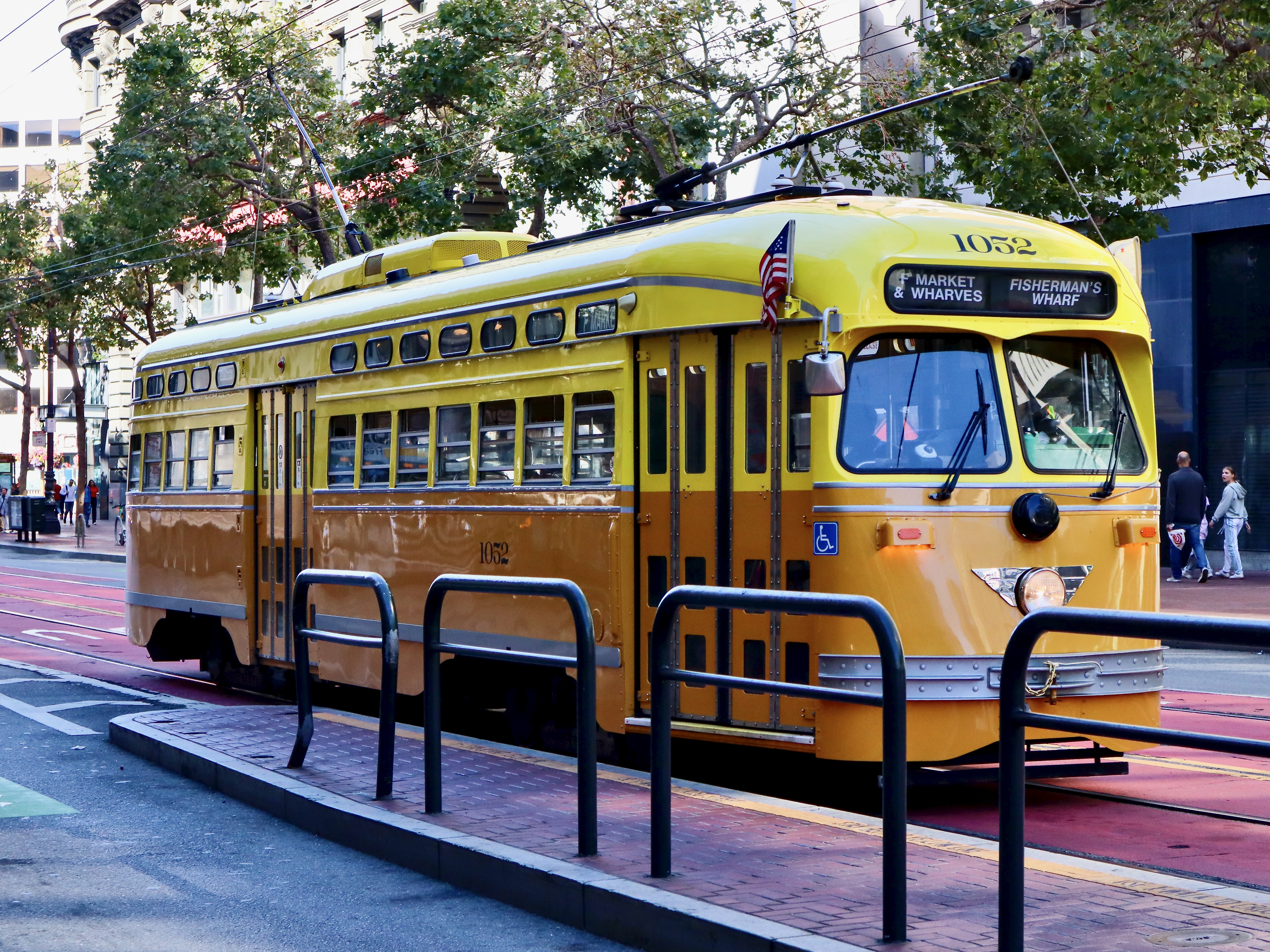 Muni PCC 1052