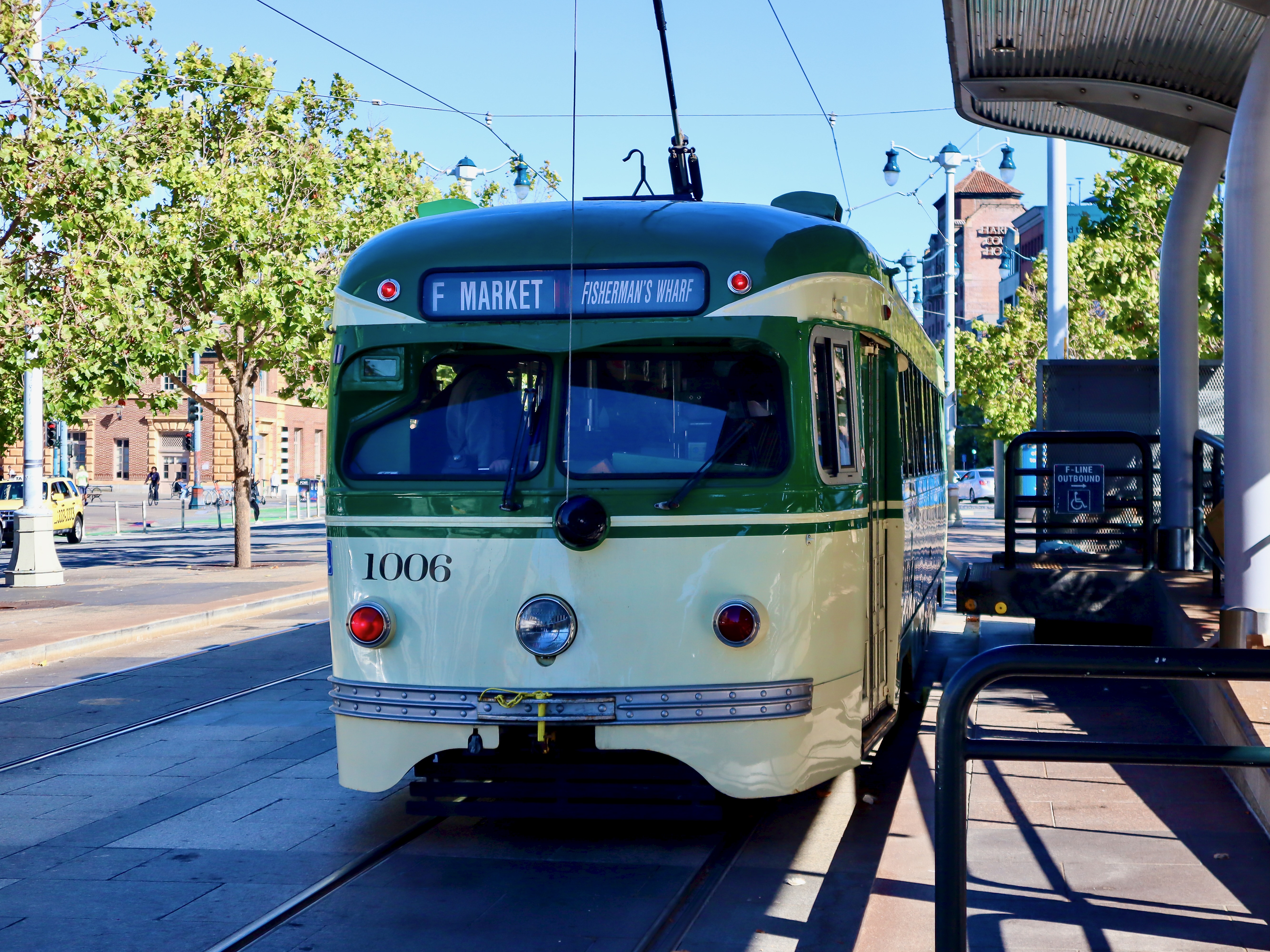 Muni PCC 1006