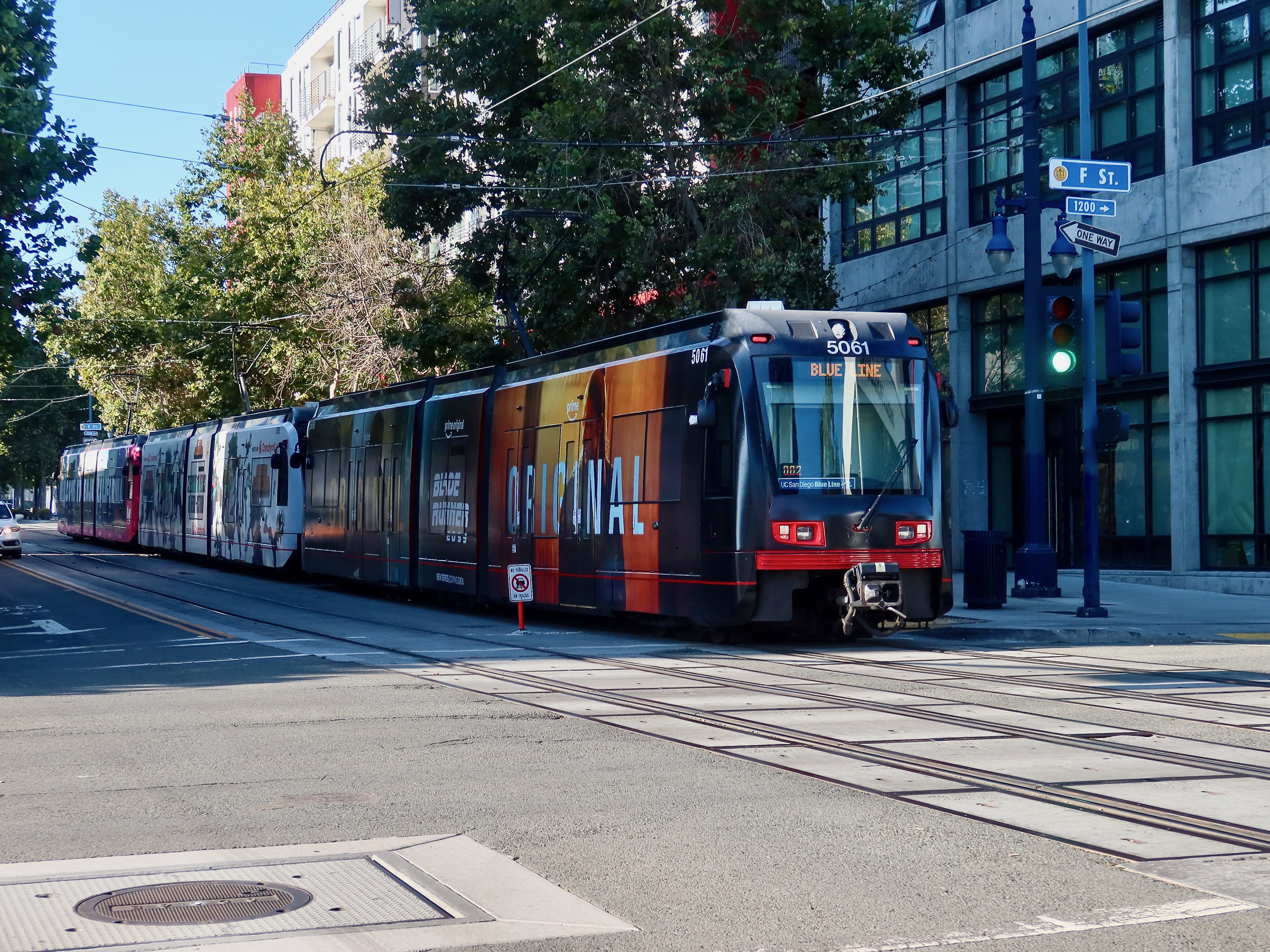 SDMTS S700US Blue Line